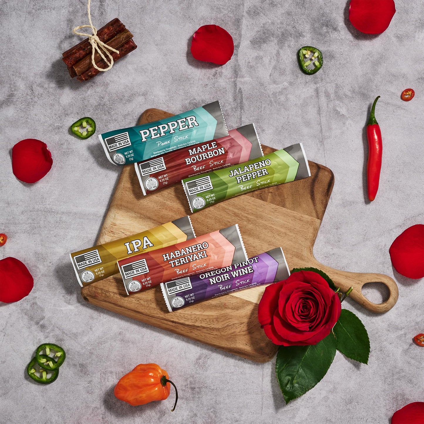 Valentine’s Day Gift for Men – Meat Heart with 14 Beef & Pork Sticks – Heart-Shaped Meat Snack Box for Him, Boyfriend, Husband