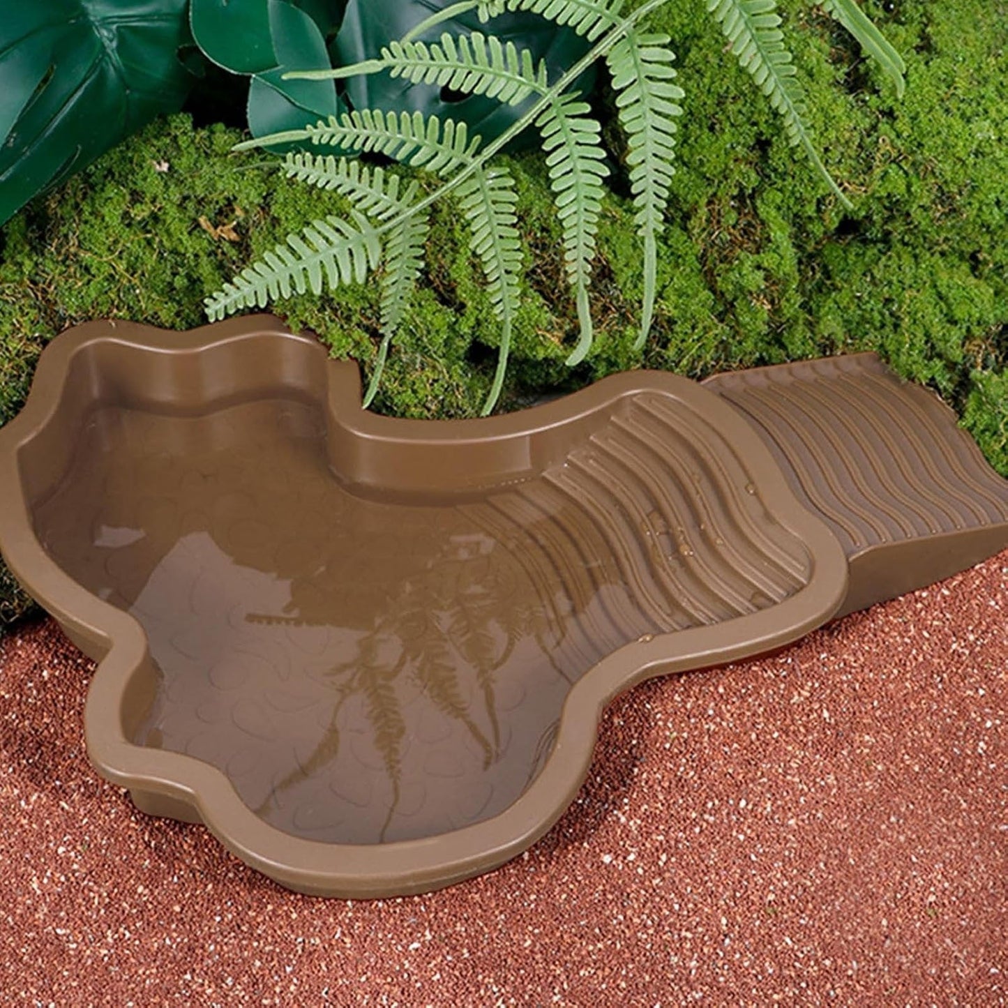 Extra Large Reptile Bathing Pool Reptile Feeding Dish Water Bowl with Ramp Turtle Bath Aquarium Ornament for Leopard Tortoise Scorpion Snake Turtle Lizard Bath (Brown Yellow)