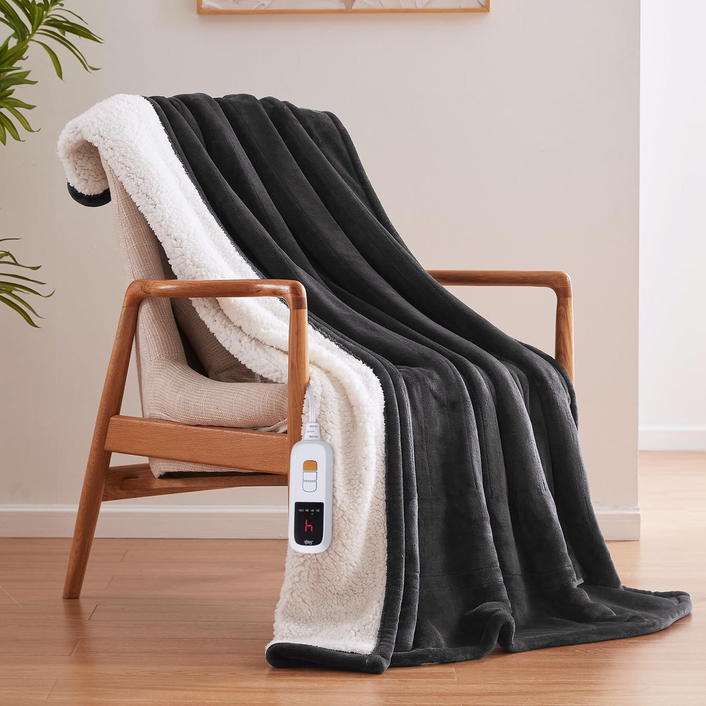 Sealy Electric Blanket Throw Size 50"*60",Super Cozy Flannel to Sherpa Reversible Heated Blanket Throw with 6 Heating Levels & 2-10 Hours Auto Off Overheating Protection Machine Washable,Beige