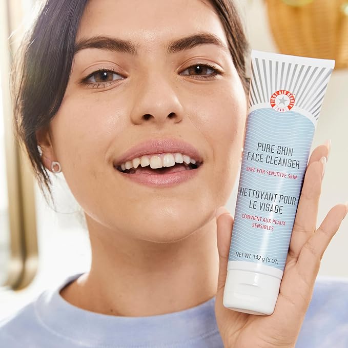 First Aid Beauty - Pure Skin Face Cleanser, Effectively Removes Makeup, Dirt, and Impurities, Gentle Cleanser Leaves Skin Soft & Supple, Safe for Sensitive Skin, Fragrance Free, 8 oz