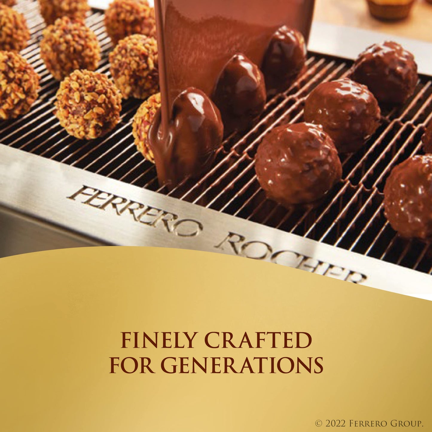 Ferrero Collection Gourmet Gift Box, 24 Assorted Confections with Hazelnut, Dark Chocolate and Coconut, 9.1 oz