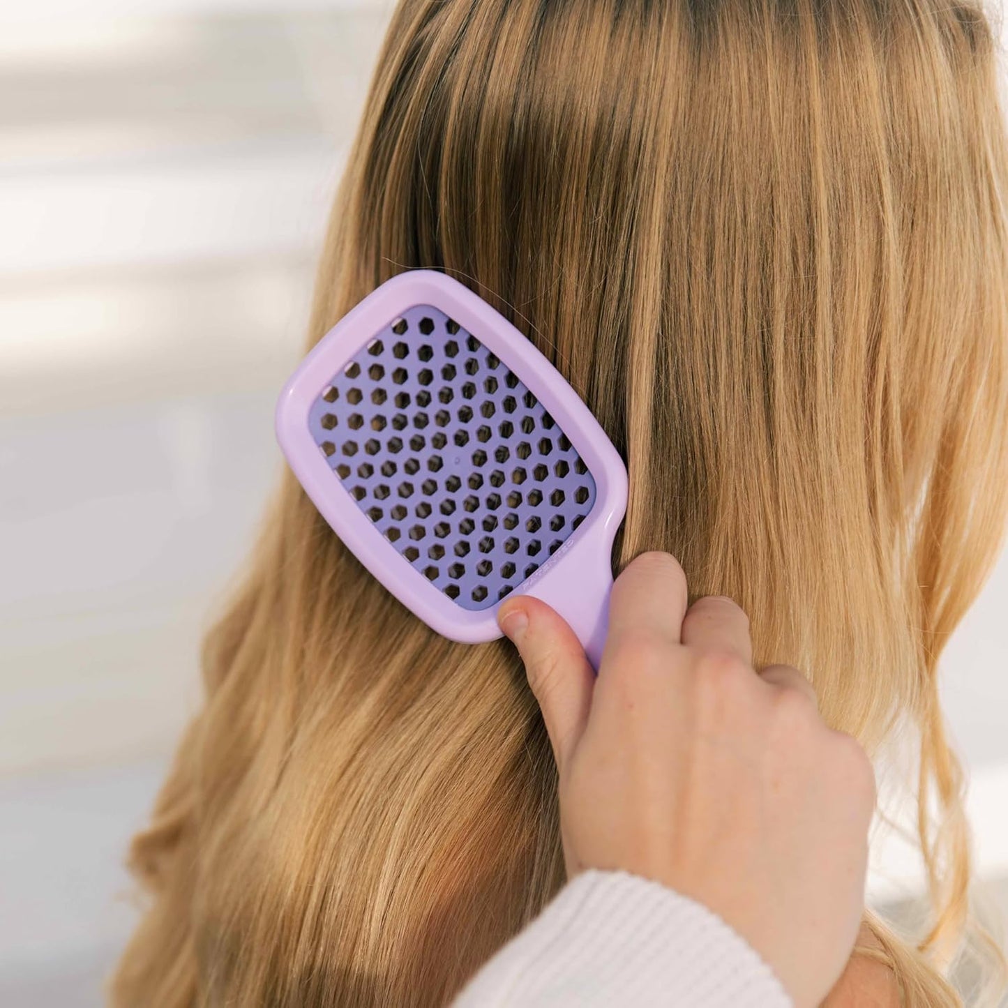 FHI Heat UNbrush Detangling Brush | Pain-Free Brushing for All Hair Types