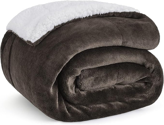 Bedsure Sherpa Fleece Throw Blanket for Couch - Thick and Warm, Soft Fuzzy Plush Throw Blanket for Winter, Brown, 50x60 Inches