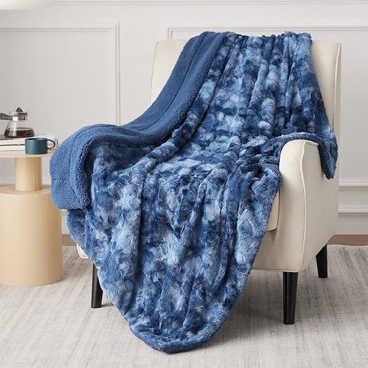 Bedsure Sherpa Blanket - Soft, Fuzzy & Fluffy Faux Fur - Warm, Cozy Throw Blanket for Couch, Sofa and Bed, Tie Dye Design, Indigo, 50x60 Inches