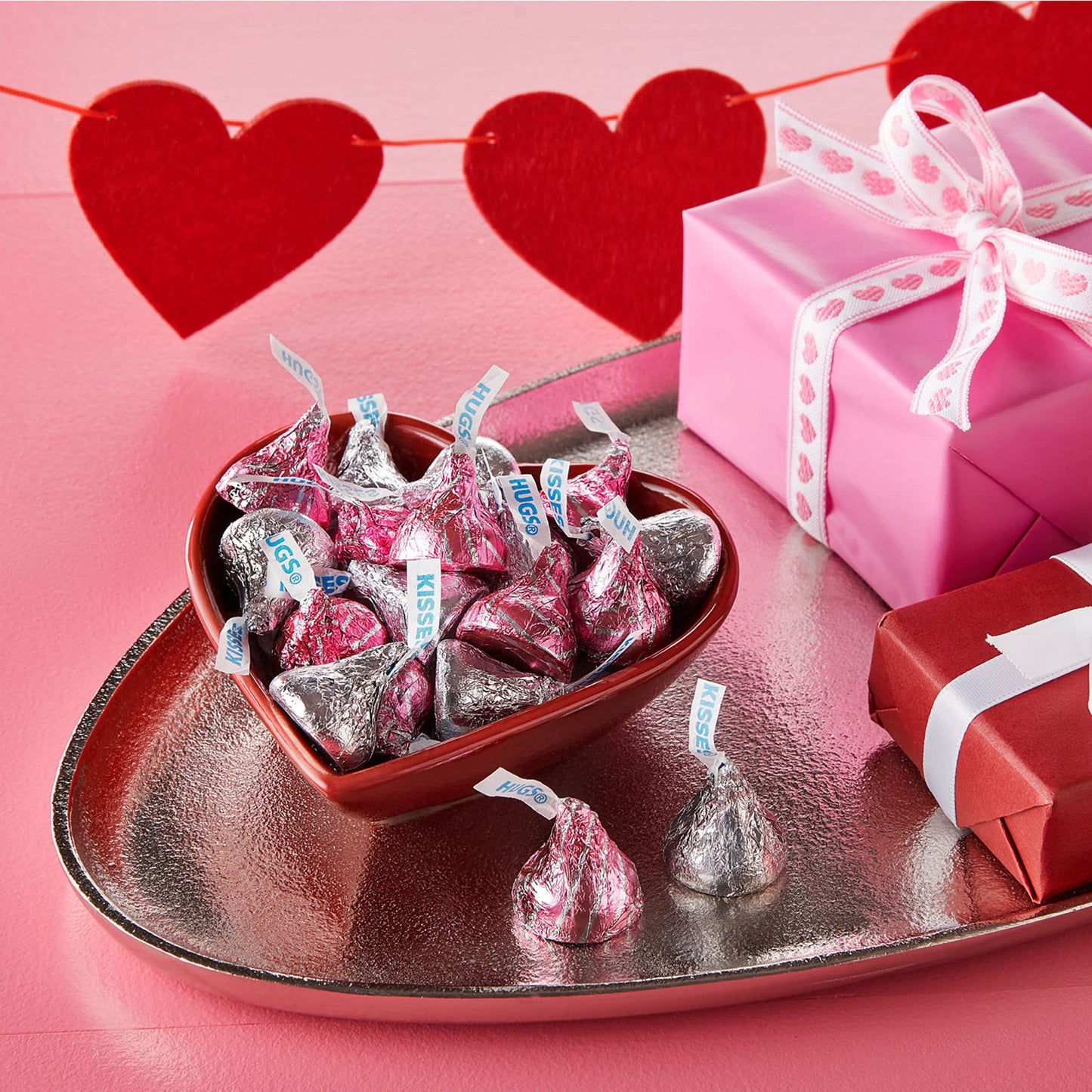 HERSHEY'S HUGS & KISSES Assorted Flavored, Valentine's Day Candy Bag, 23.5 oz