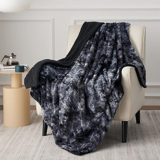 Bedsure Sherpa Blanket Twin Size - Soft, Fuzzy & Fluffy Faux Fur - Warm, Cozy Blanket for Couch, Sofa and Bed, Tie Dye Design, Black, 60x80 Inches