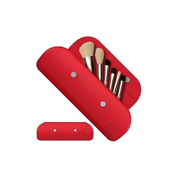 Travel Makeup Brush Holder，Silicone Holder ，Portable Cosmetic Organiser with Two Upgraded Anti-fall Off Magnetic Clips ， foldable, large capacity -Khaki