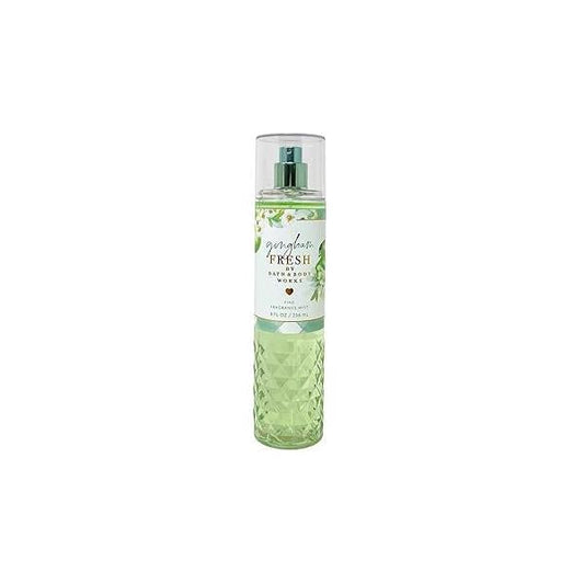 Bath & Body Works Fine Fragrance Spray Mist 8 fl oz / 236 mL (Gingham Fresh)