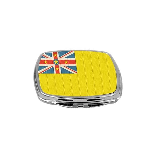 Compact Mirror on Distressed Wood Design, Yemen Flag, 3 Ounce