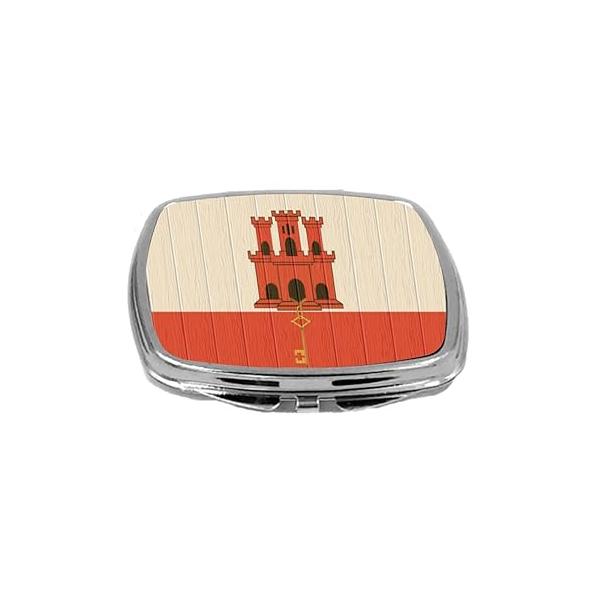 Compact Mirror on Distressed Wood Design, Yemen Flag, 3 Ounce