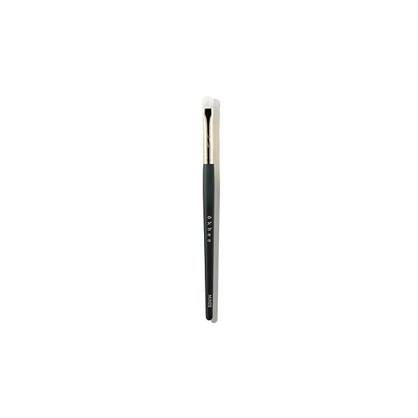 [SOO ADOR] okhee Point Eyeshadow Brush NUN02 - Precise Application for Concentrated Colors and Detailed Eye Looks | Created by K-Pop Makeup Artist Seo Ok